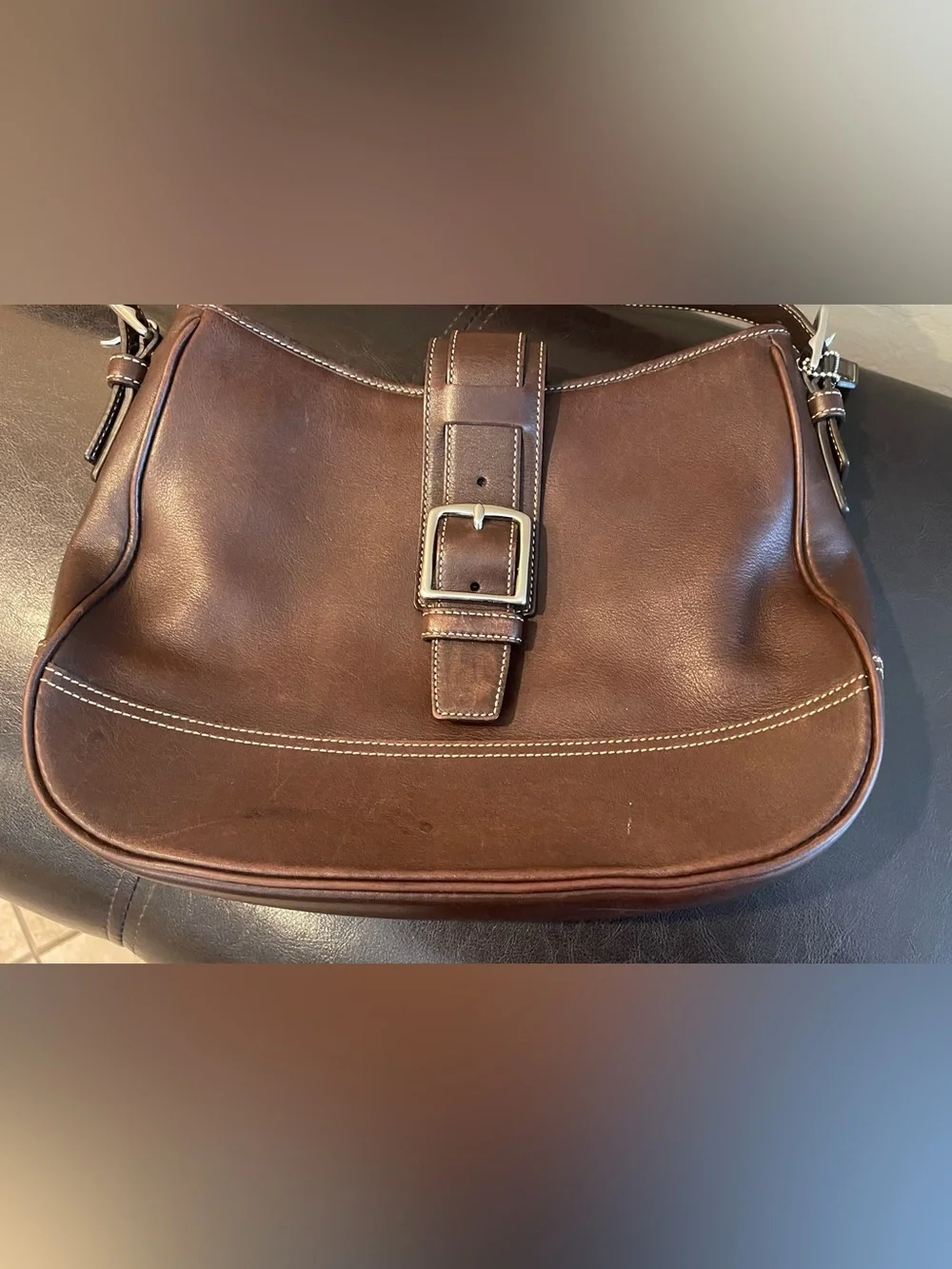 Classic Brown Leather Shoulder Bag with Detachable Wristlet